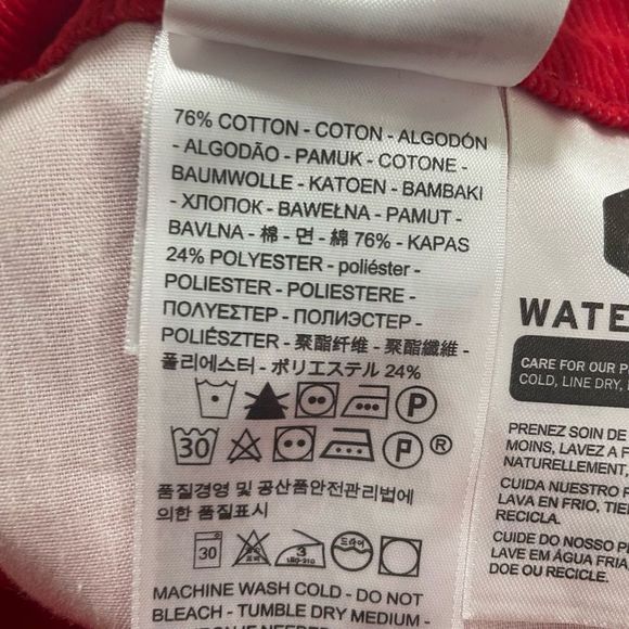 Levi’s Premium Women’s Red Corduroy White Tab Straight Mini Skirt Size 29 - Picture 13 of 13